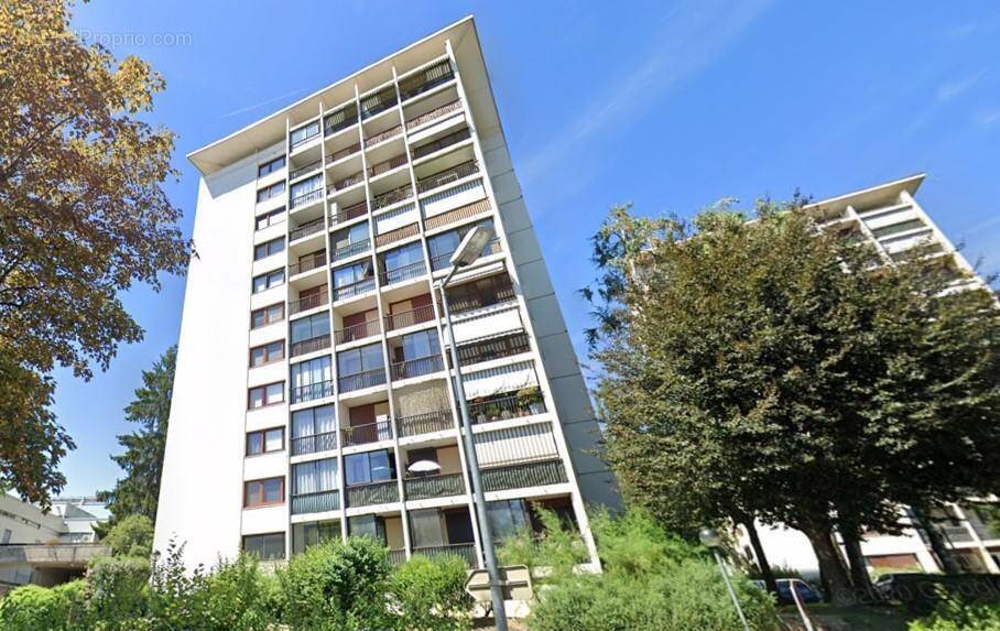 Appartement à SEYNOD