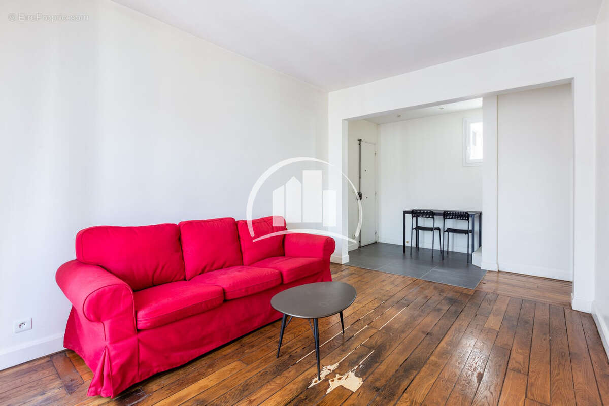 Appartement à PARIS-19E