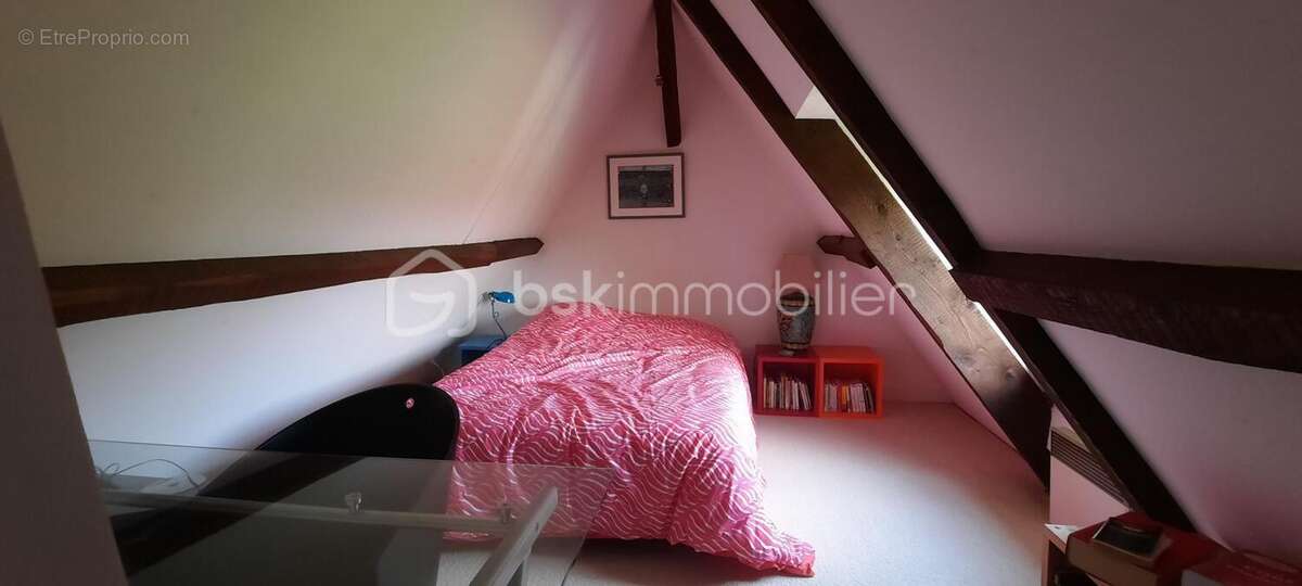 Maison à ONS-EN-BRAY