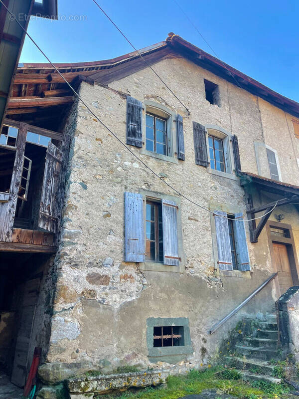Maison à PUBLIER