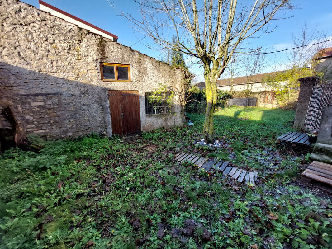 Maison à LANEUVEVILLE-DEVANT-NANCY