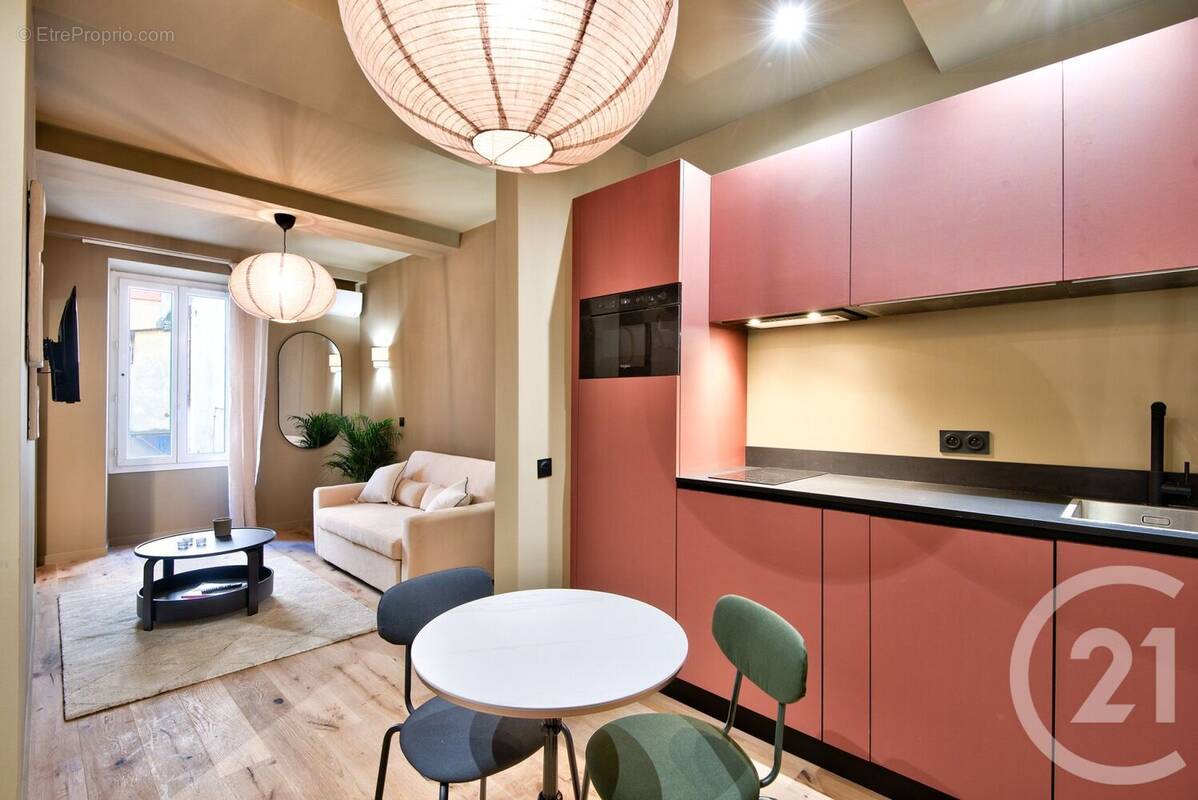 Appartement à NICE