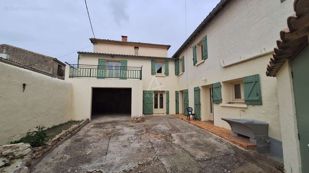 Maison à CLERMONT-L&#039;HERAULT