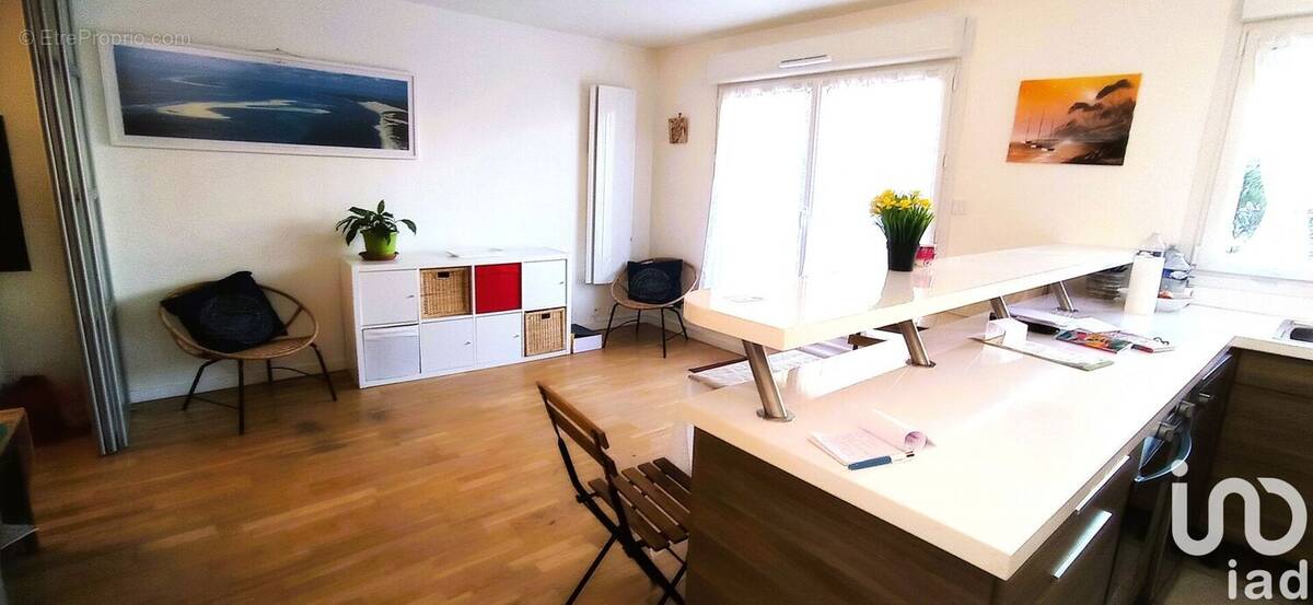 Photo 1 - Appartement à THIAIS
