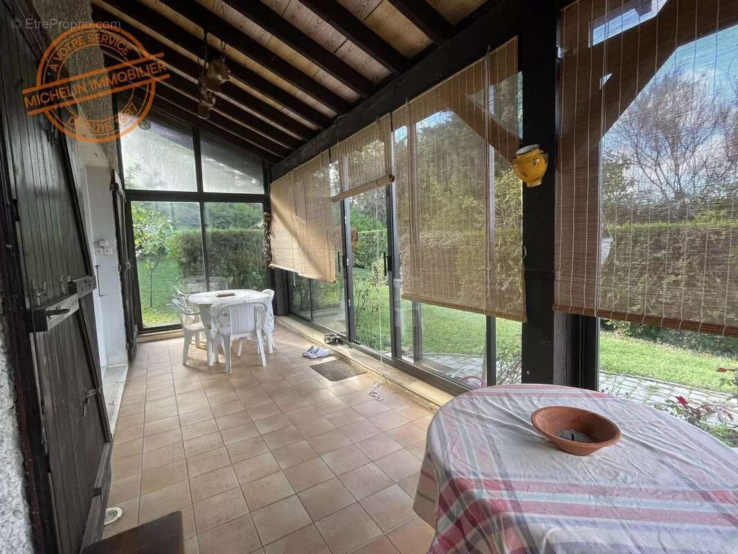 Maison à DARDILLY
