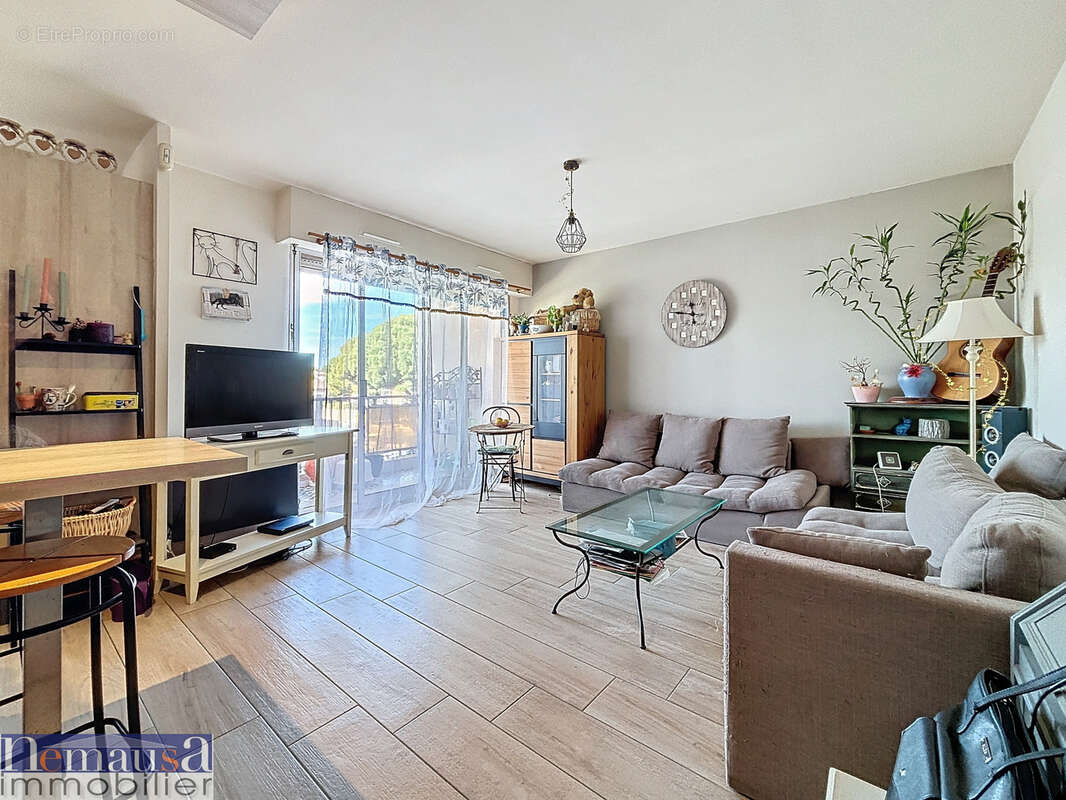 Appartement à NIMES