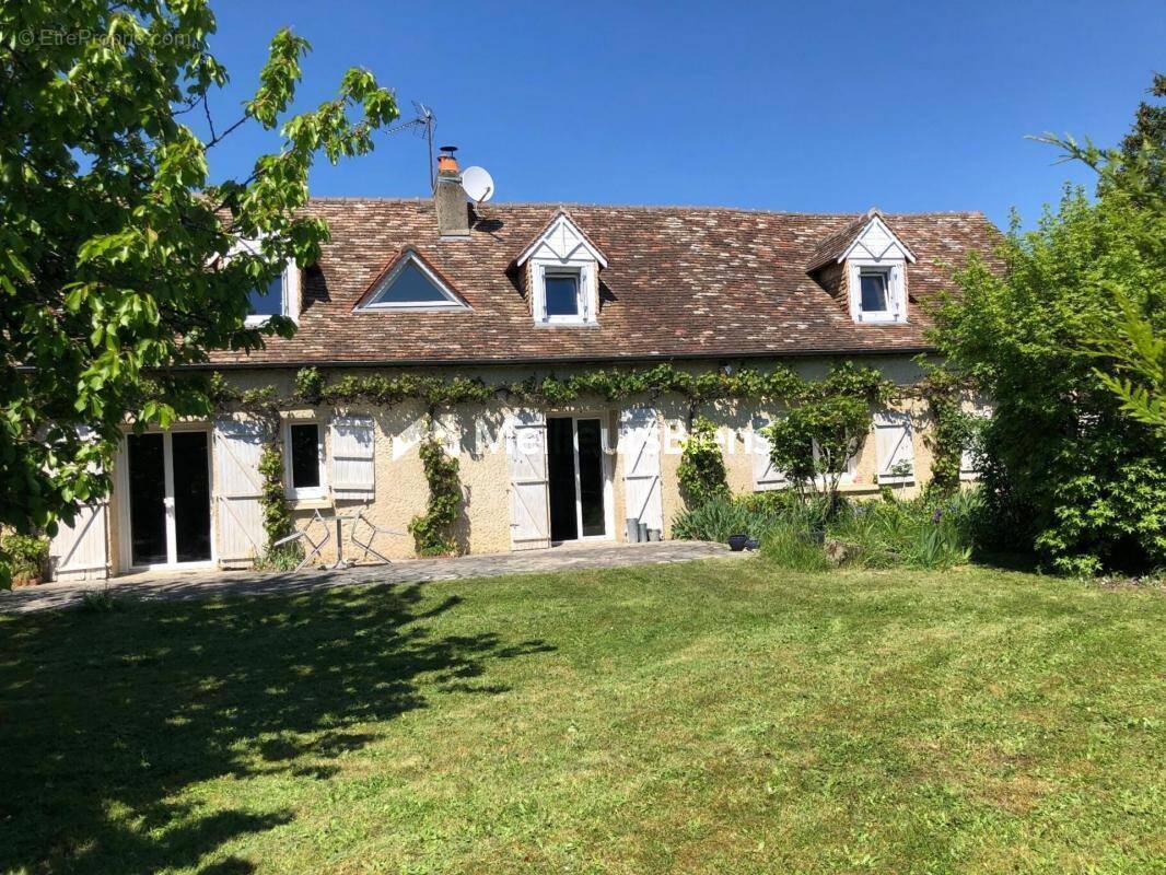 Maison à BRETTE-LES-PINS