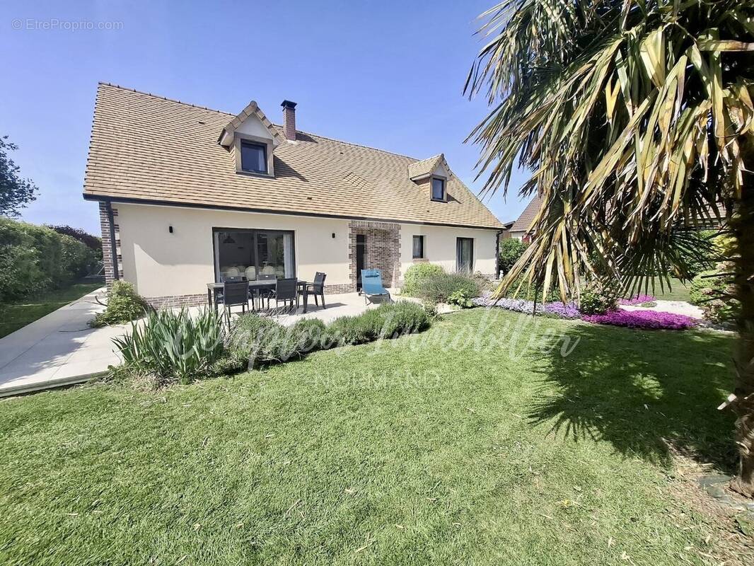 Maison à SAUCHAY