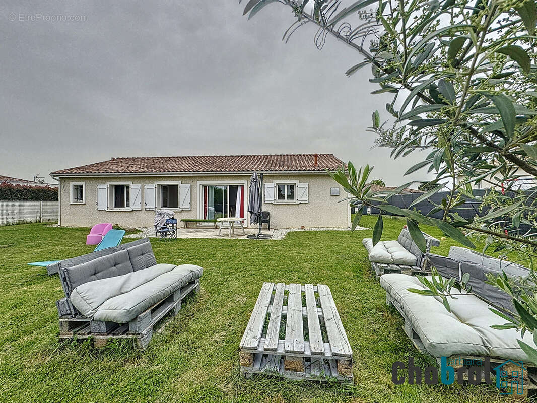Maison à FRONTON