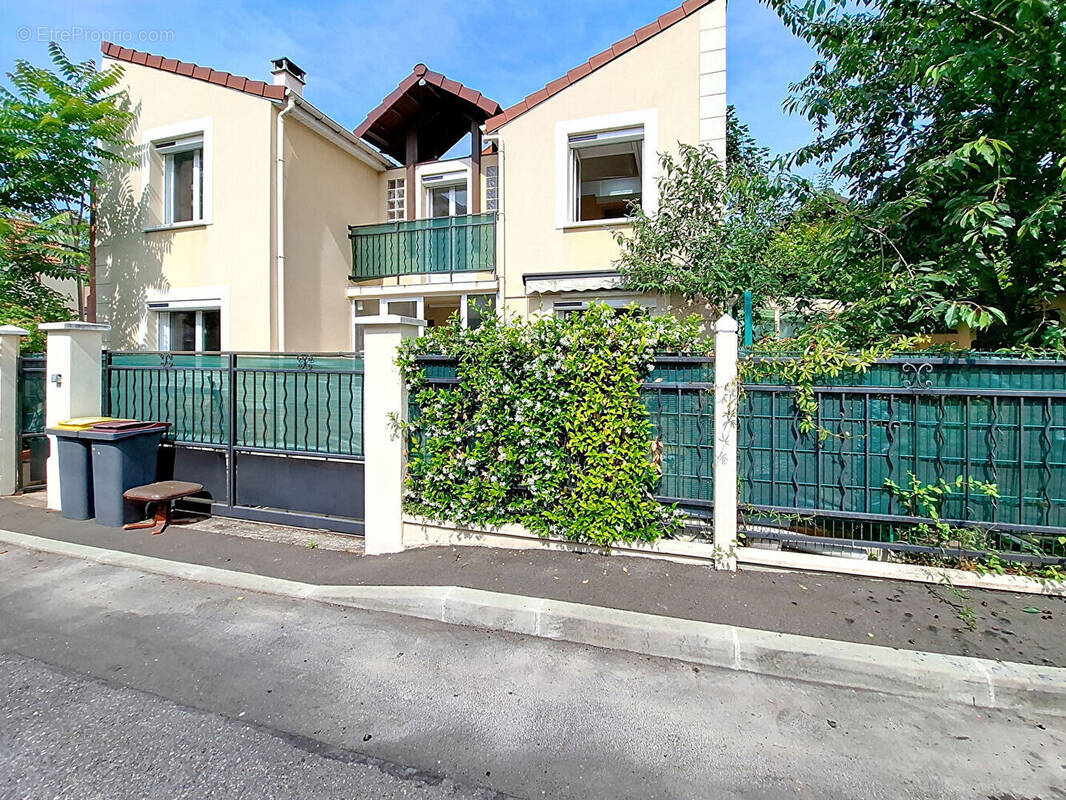 Maison à ARCUEIL