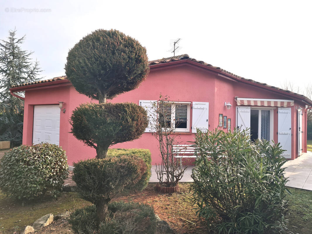 Maison à LAGARDELLE-SUR-LEZE