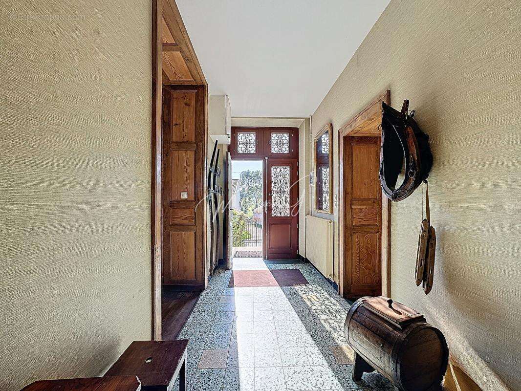 Maison à DOMPAIRE