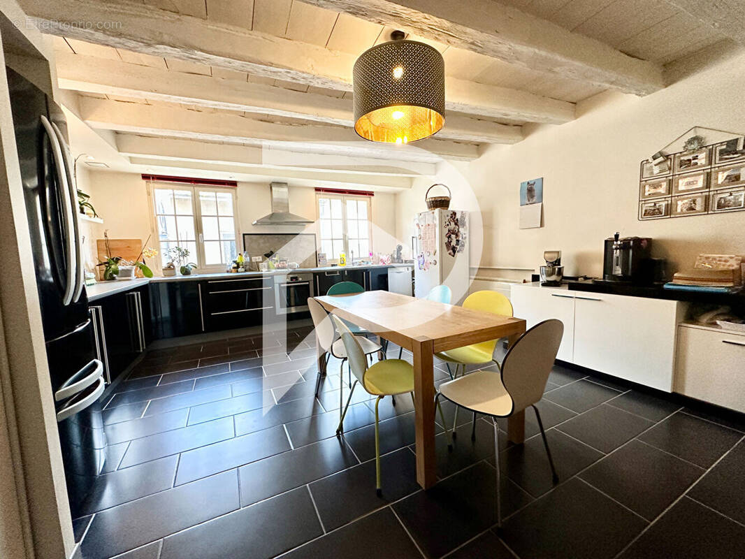 Maison à VIVONNE