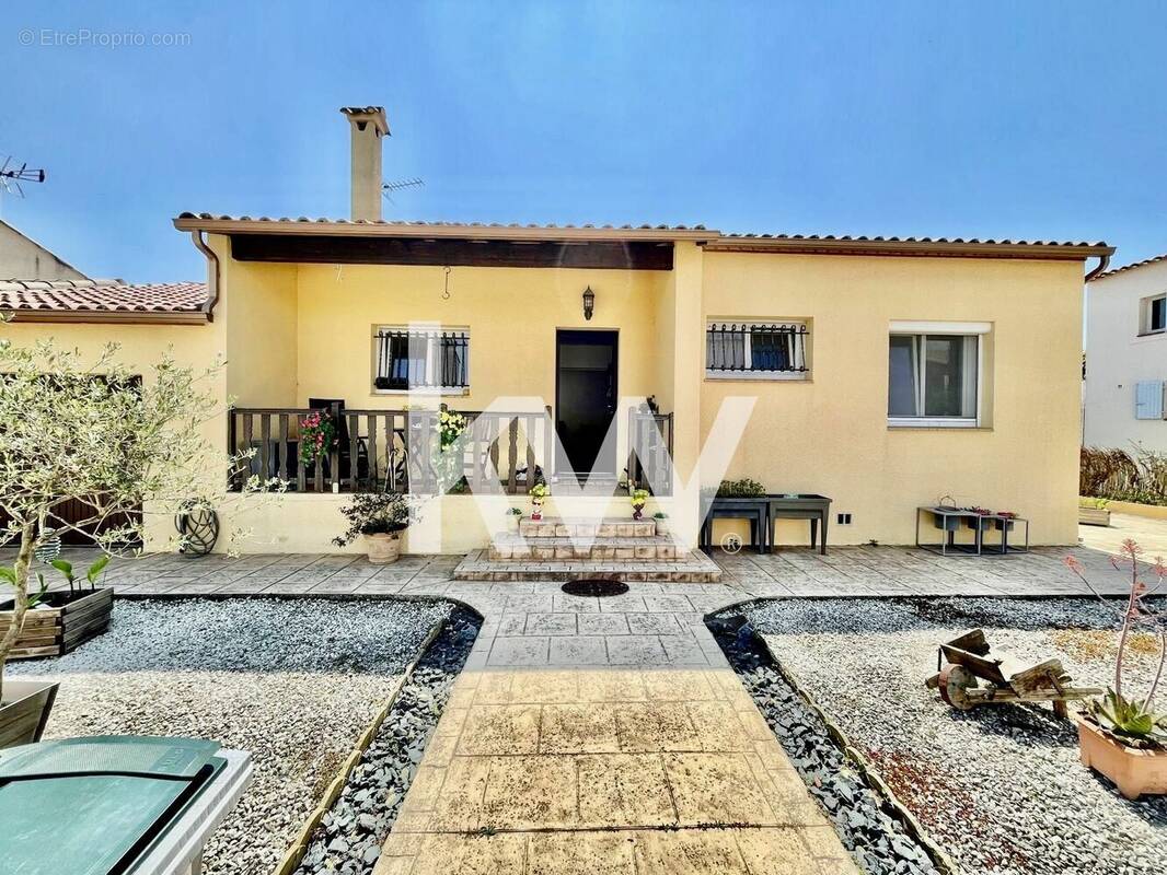 Maison à CODOGNAN