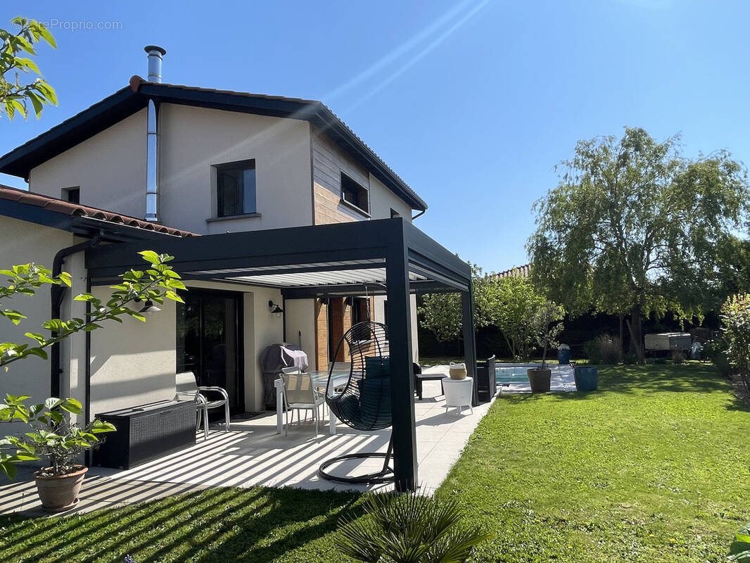 Maison à POLLIONNAY