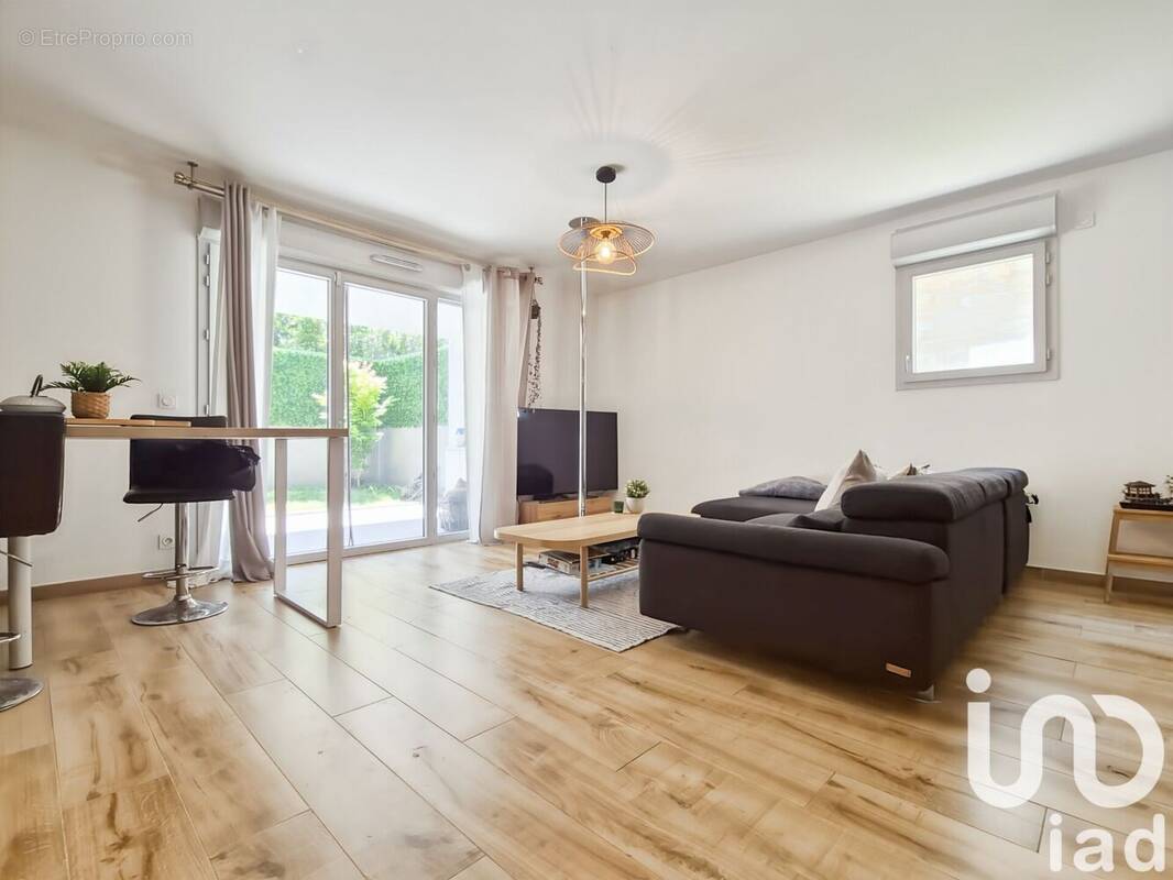 Photo 1 - Appartement à VILLENEUVE-LOUBET