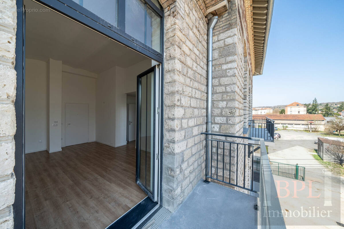 Appartement à CHAMPAGNE-SUR-SEINE