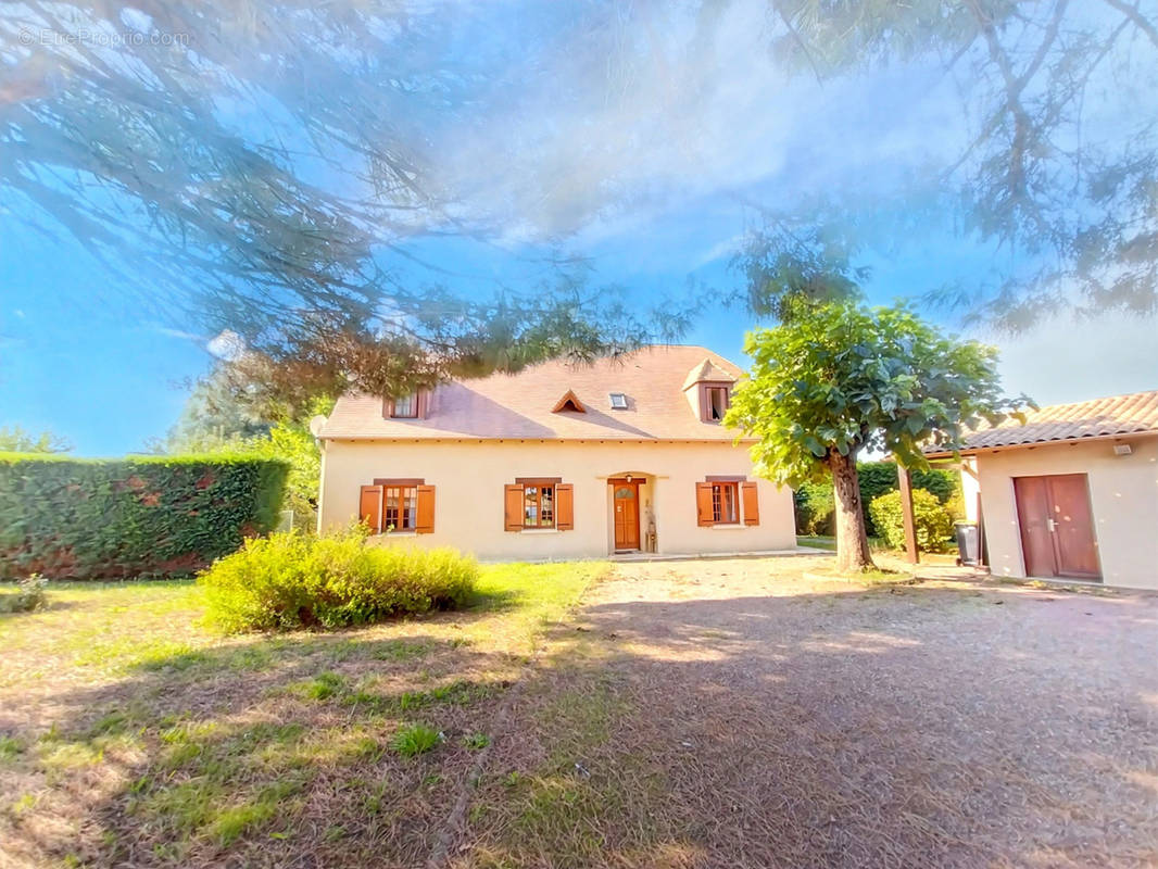 Maison à PRIGONRIEUX