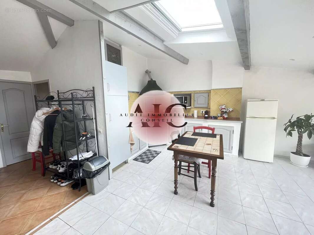 Appartement à FAYENCE