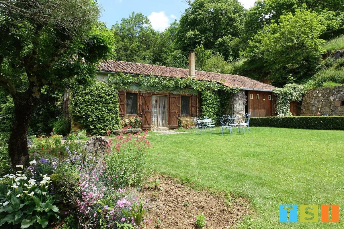 Maison à NISTOS