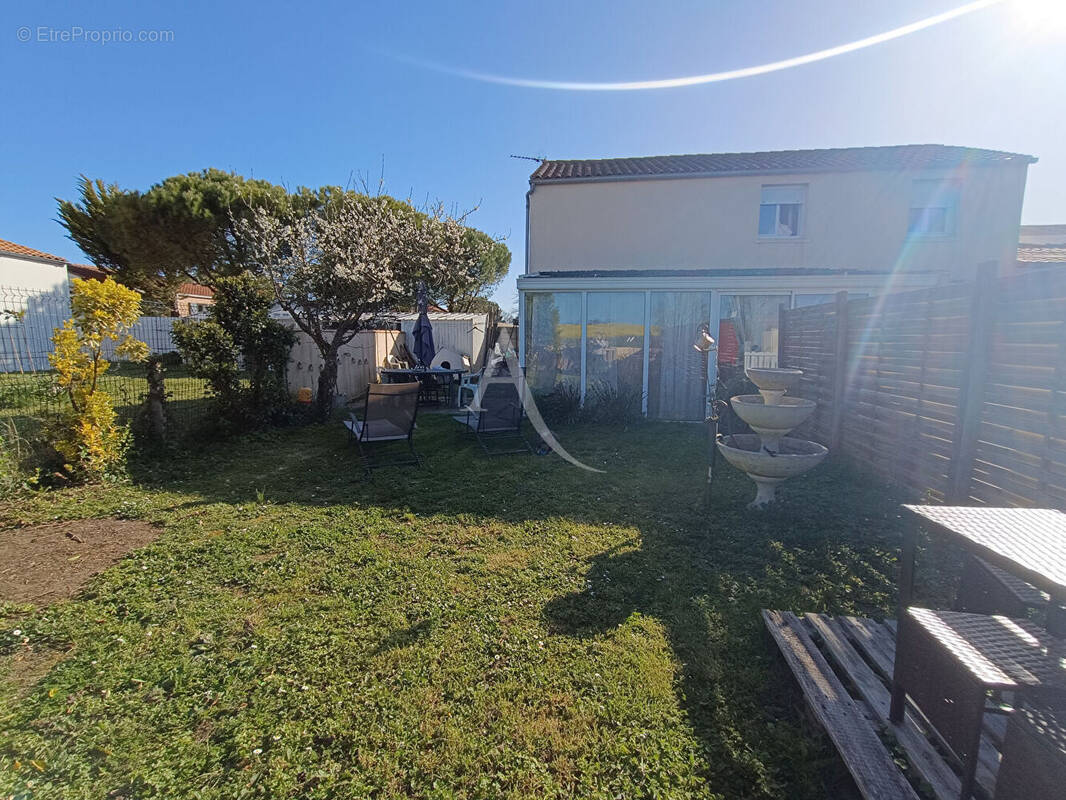 Maison à PORT-DES-BARQUES