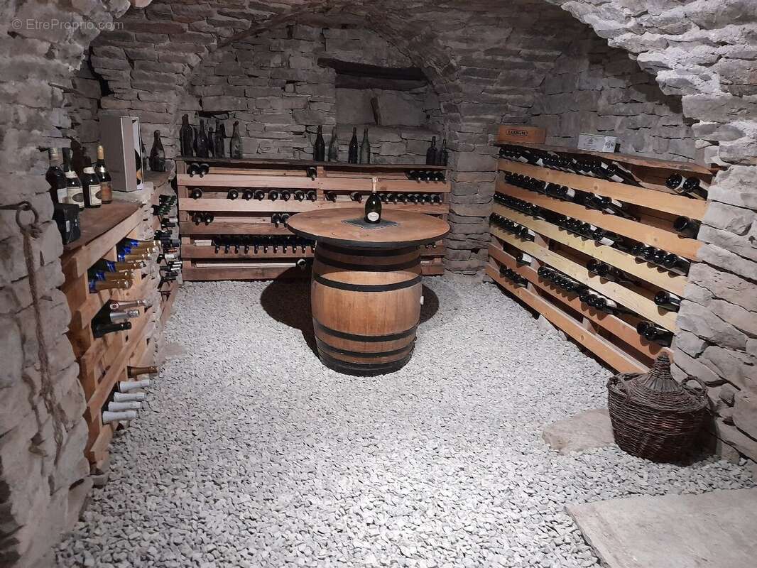 Maison à POMPIGNAN