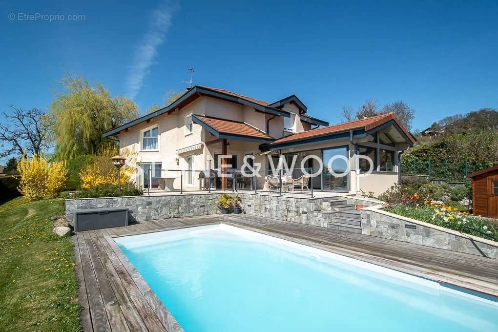 Maison à CRANVES-SALES