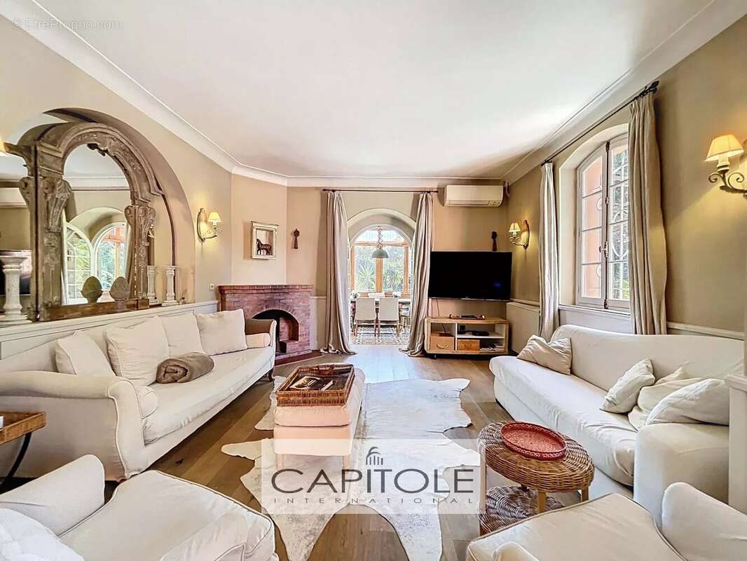 Maison à ANTIBES