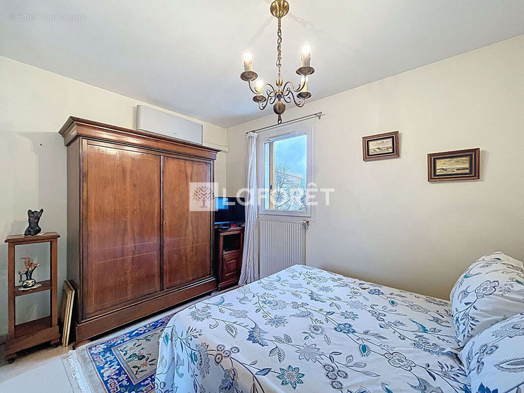 Appartement à LA VALETTE-DU-VAR