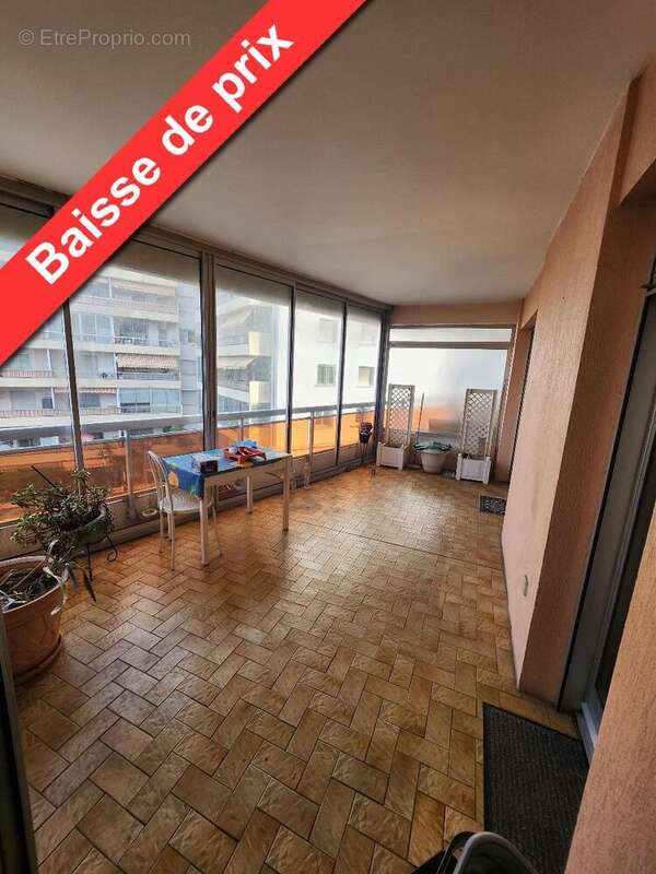   - Appartement à ANTIBES