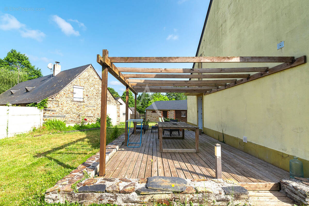 Maison à POUANCE