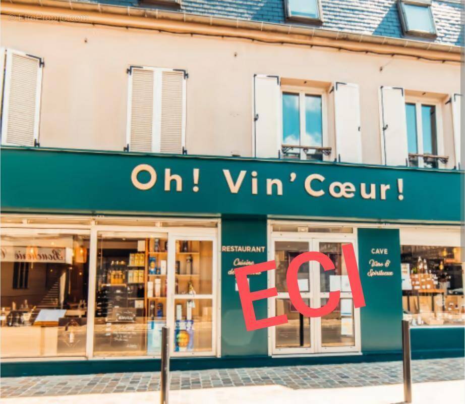 Commerce à TAVERNY