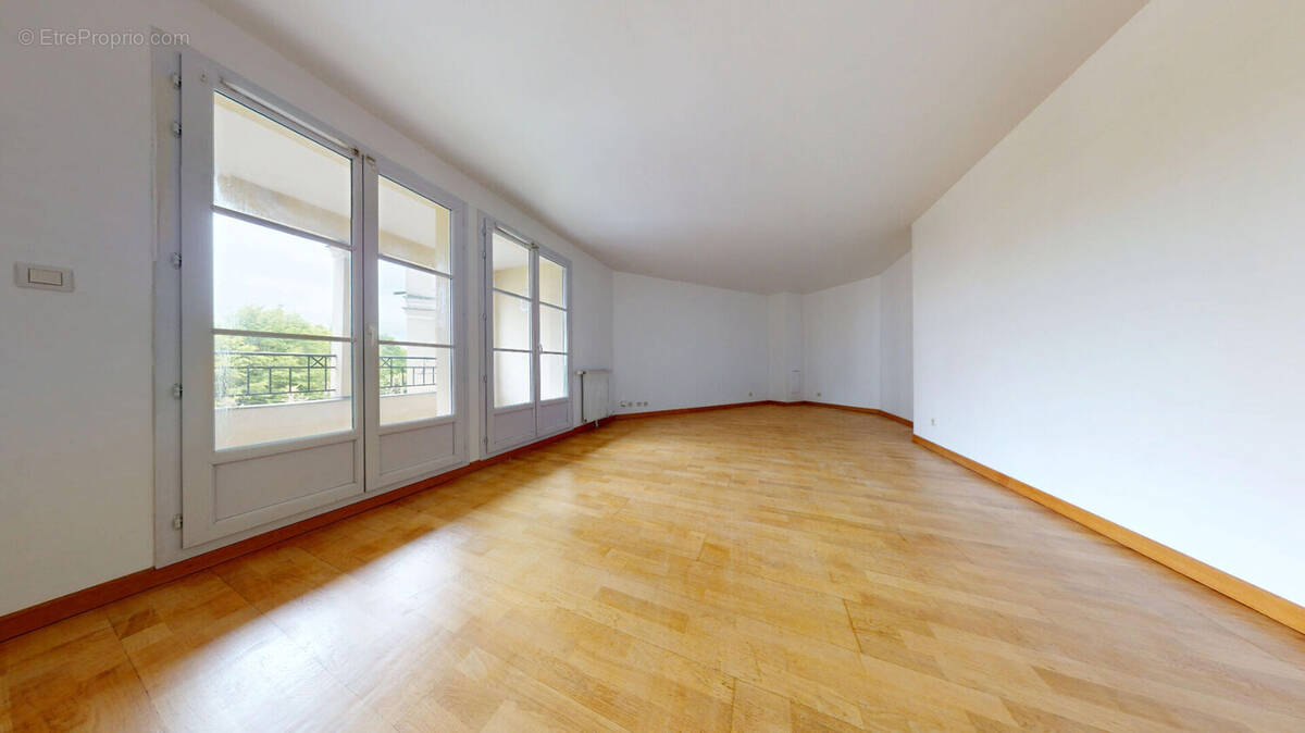 Appartement à SERRIS