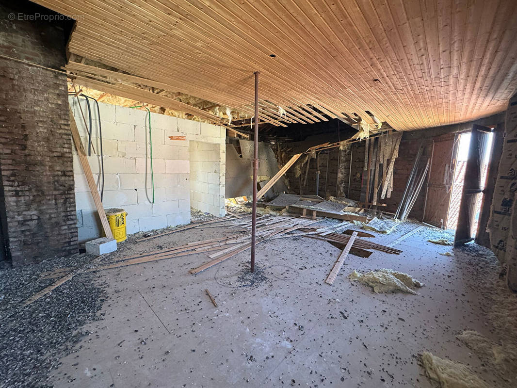 Appartement à BEAUREPAIRE