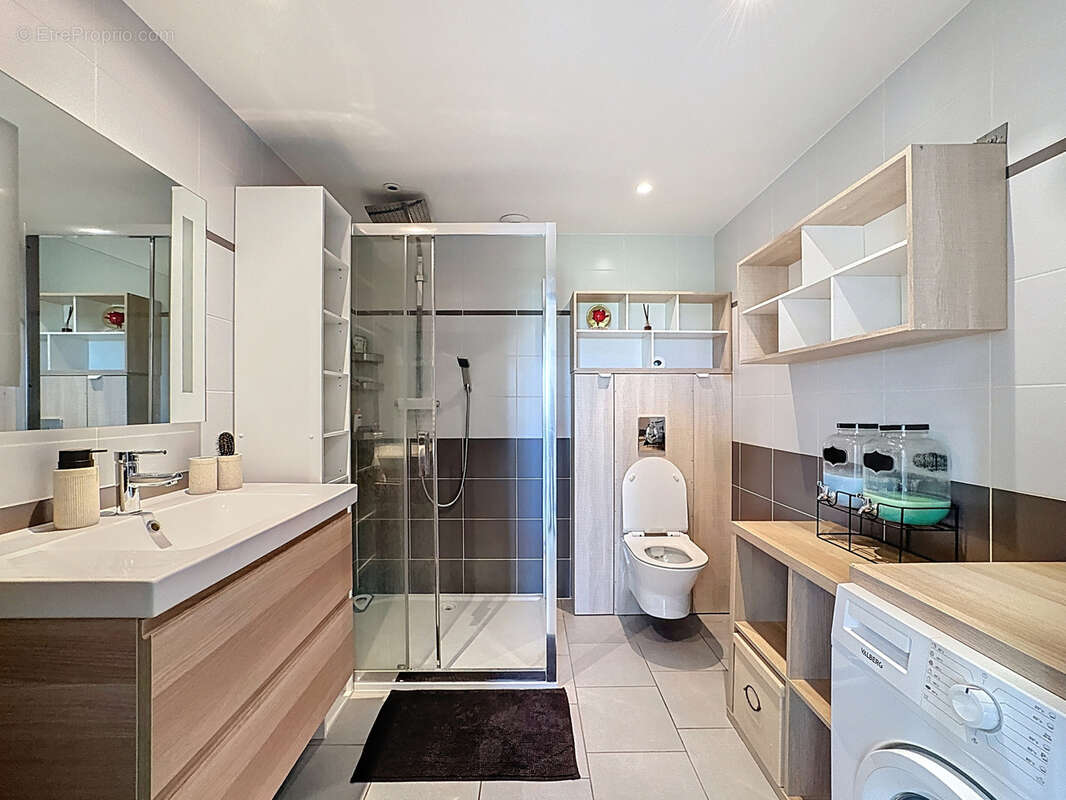 Appartement à ALBENS