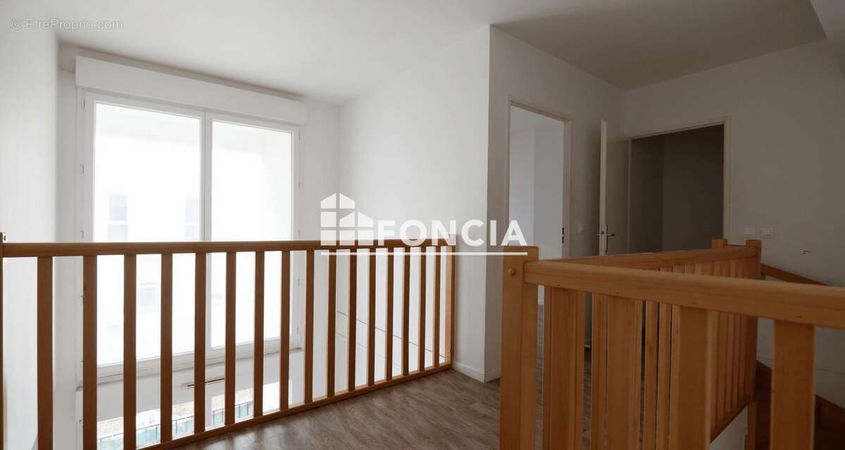 Appartement à RIS-ORANGIS