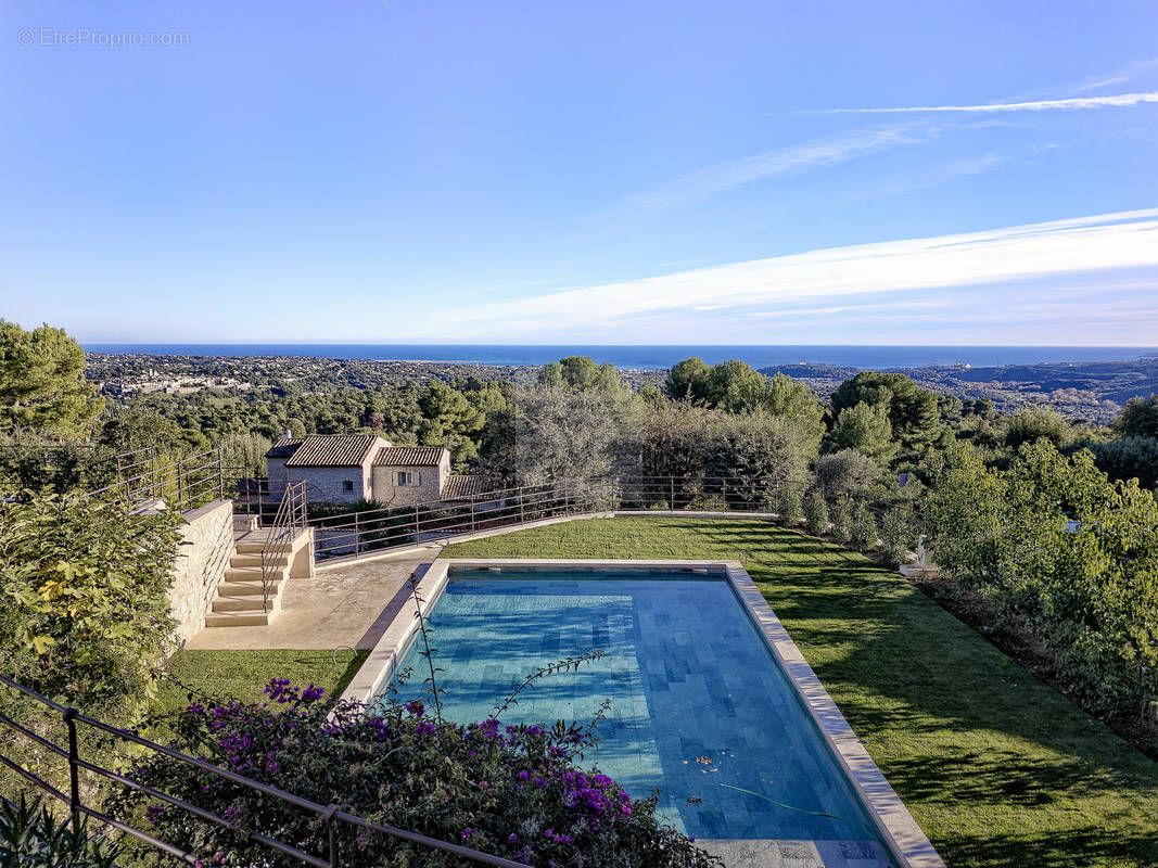 Maison à LA COLLE-SUR-LOUP
