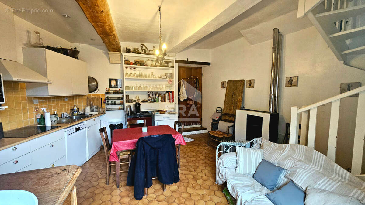 Maison à COURSEGOULES