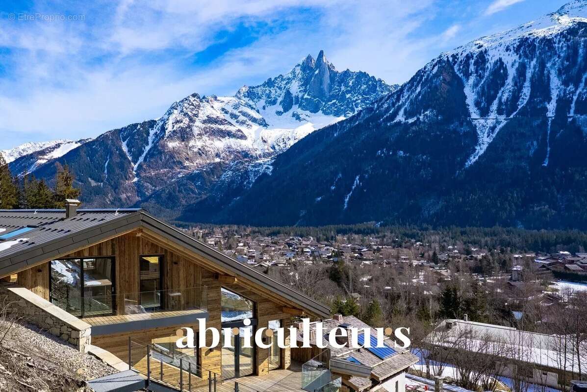 Maison à CHAMONIX-MONT-BLANC