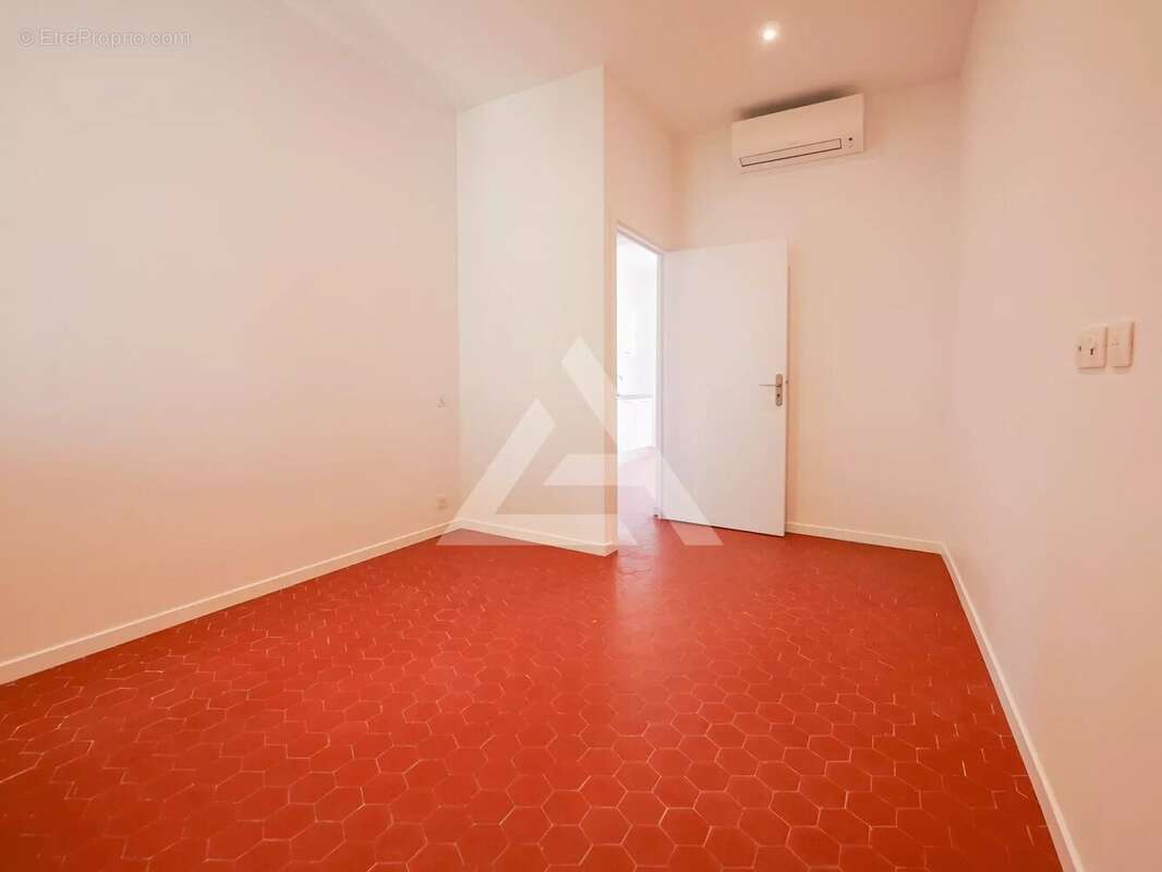 Appartement à BEAUSOLEIL