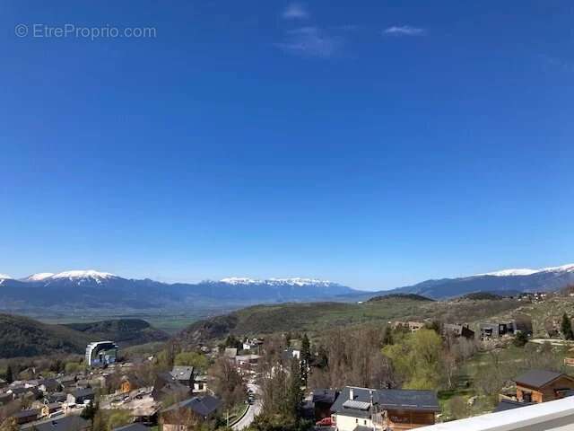 Appartement à FONT-ROMEU-ODEILLO-VIA