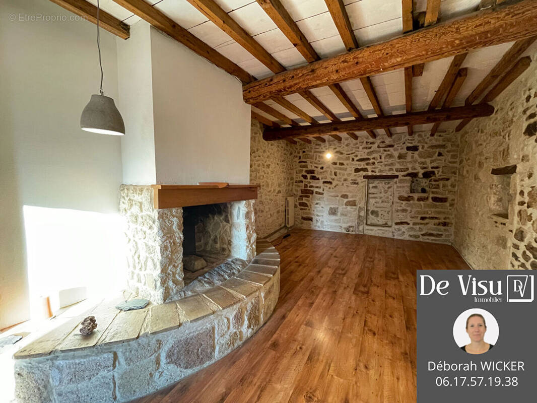 Appartement à SAUSSAN
