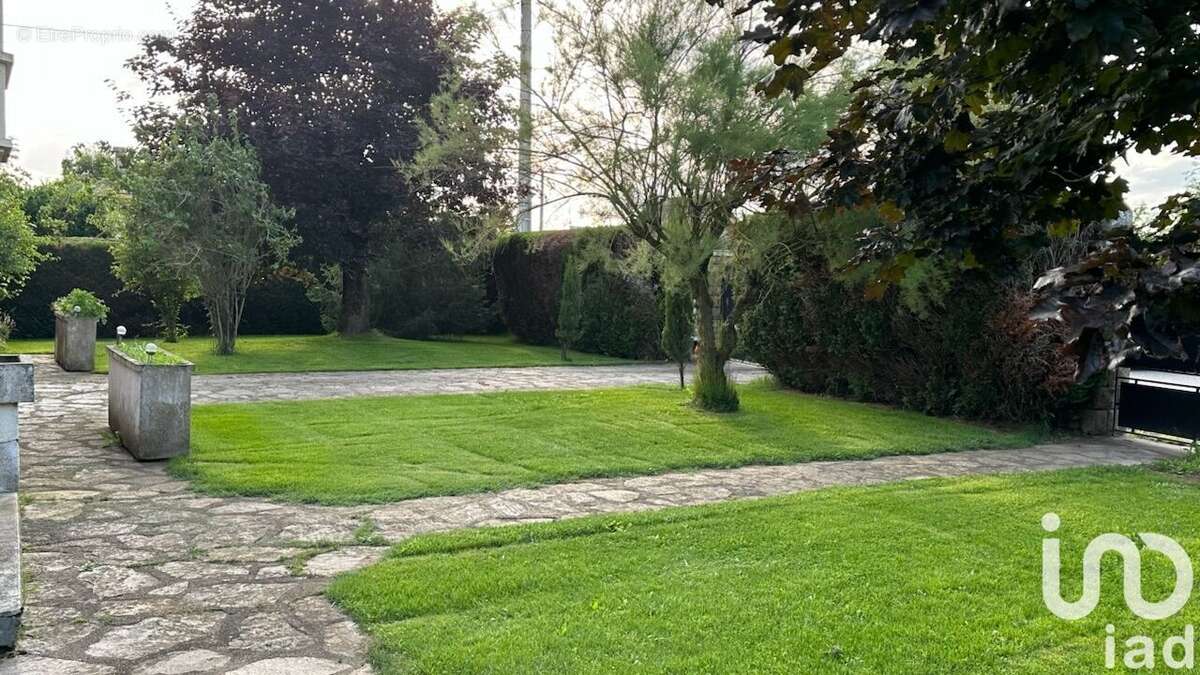 Photo 3 - Maison à ANGLARS-SAINT-FELIX