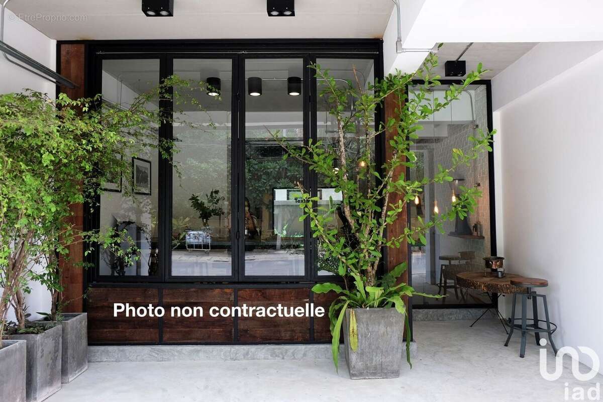 Photo 2 - Commerce à ARS-EN-RE