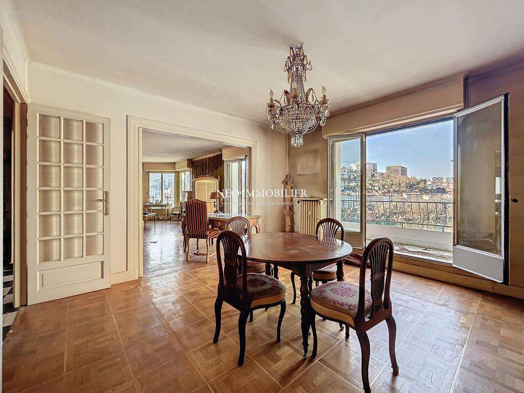 Appartement à LYON-6E