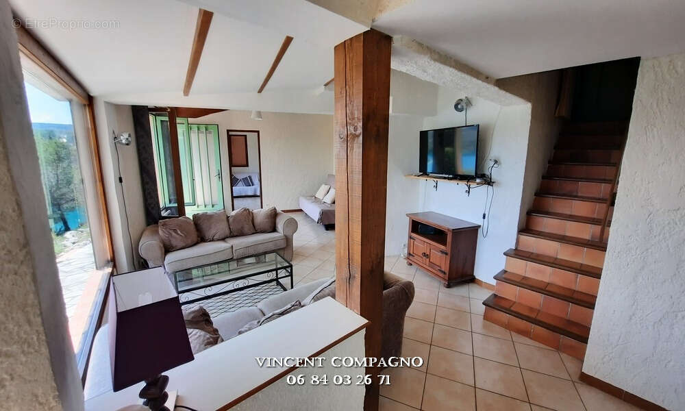 Maison à ESPARRON-DE-VERDON