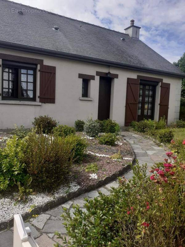 Maison à LECOUSSE