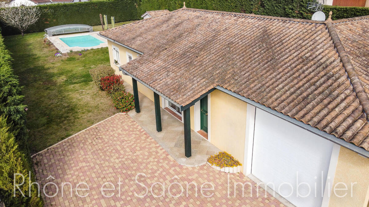 Photo 1 - Maison à REYRIEUX