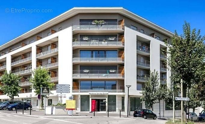 Appartement à L&#039;ISLE-D&#039;ABEAU
