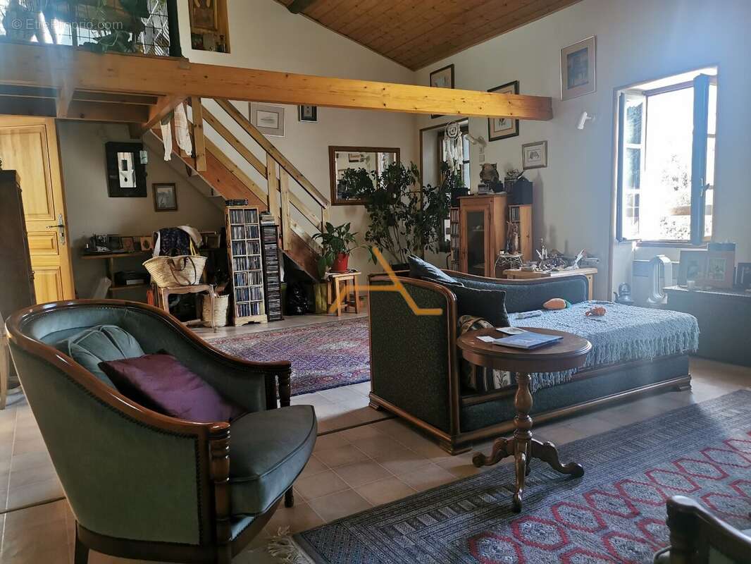 Appartement à DIEULEFIT